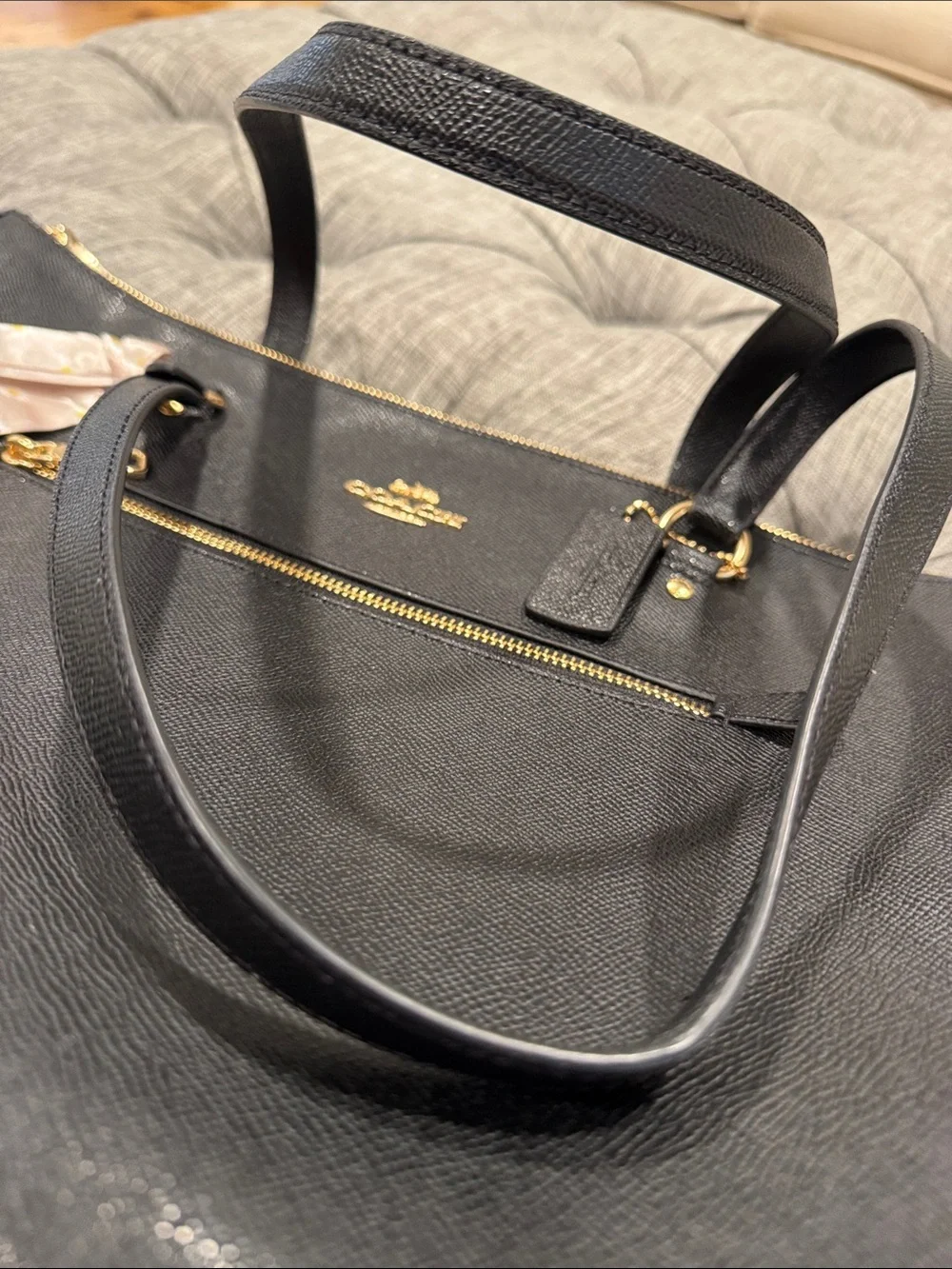 Coach Bag Gallery Large Black Leather Tote Bag With Gold Hardware EUC